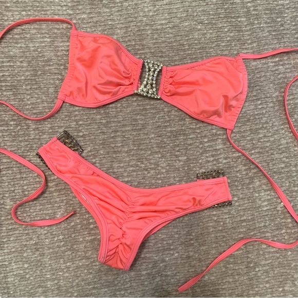 Embellished scrunch butt bikini LMG handmade - Picture 4 of 15